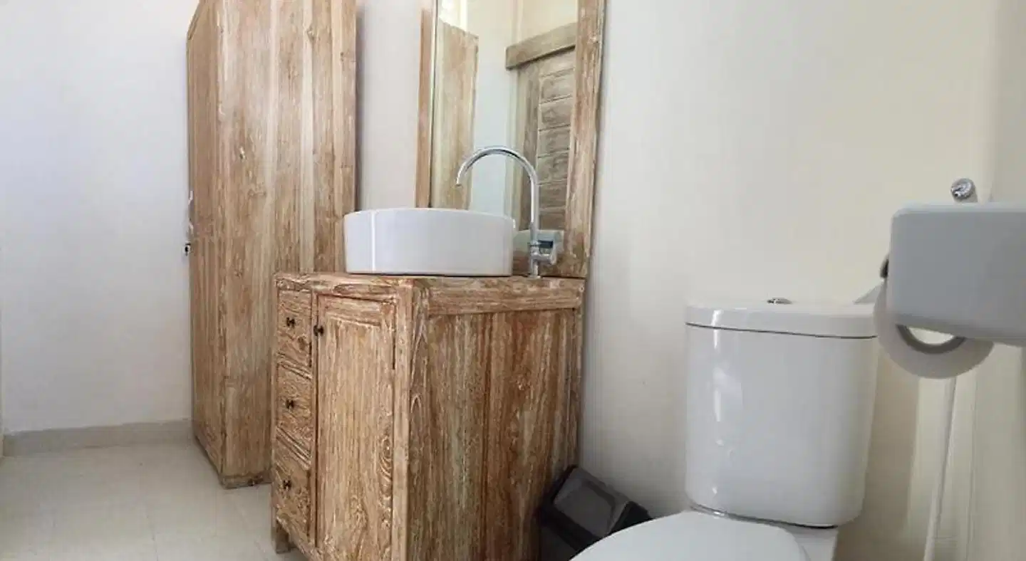 Laksmi Guest House Badezimmer