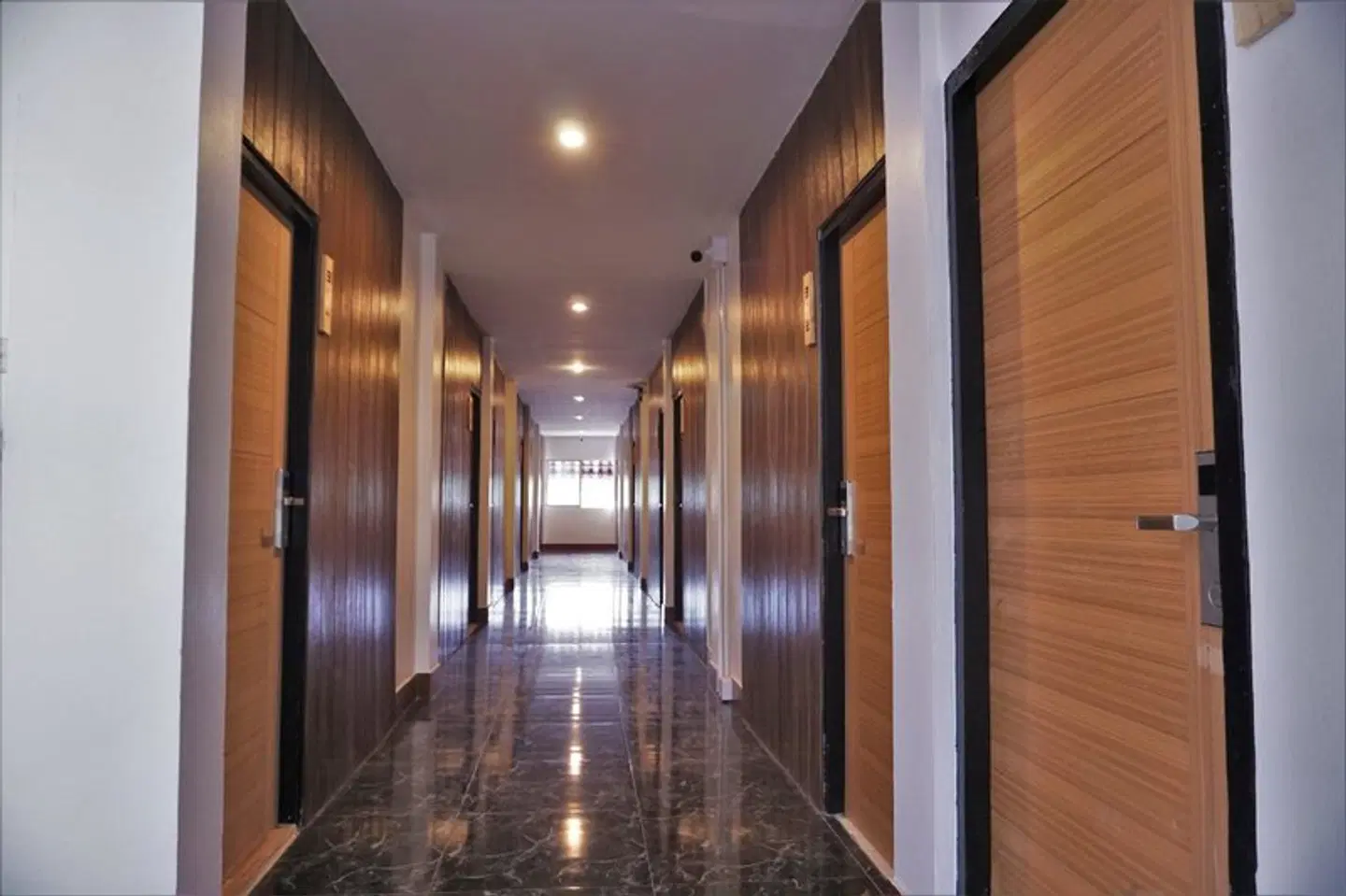 7 House LOUNGE_LOBBY