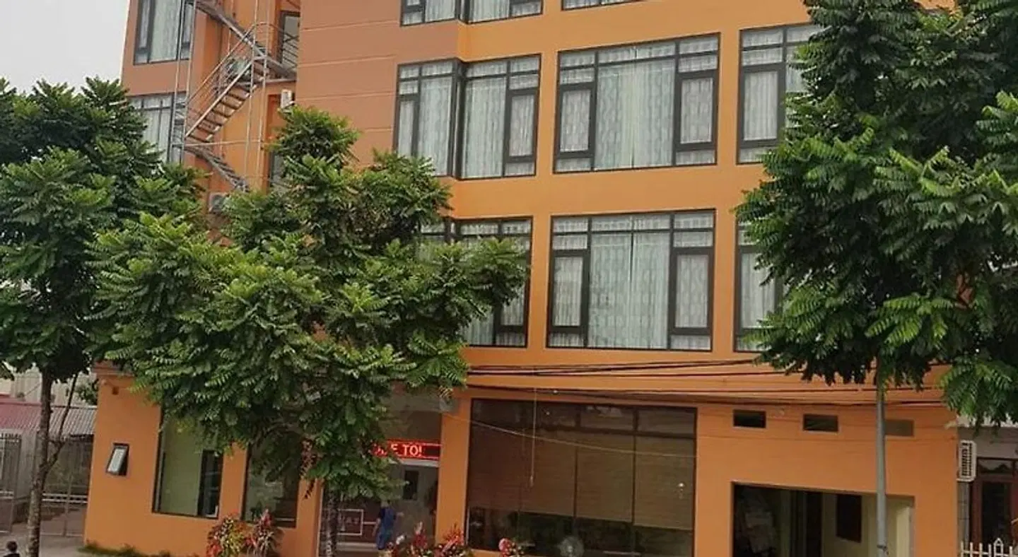 Anova 2 Hotel EXTERIOR