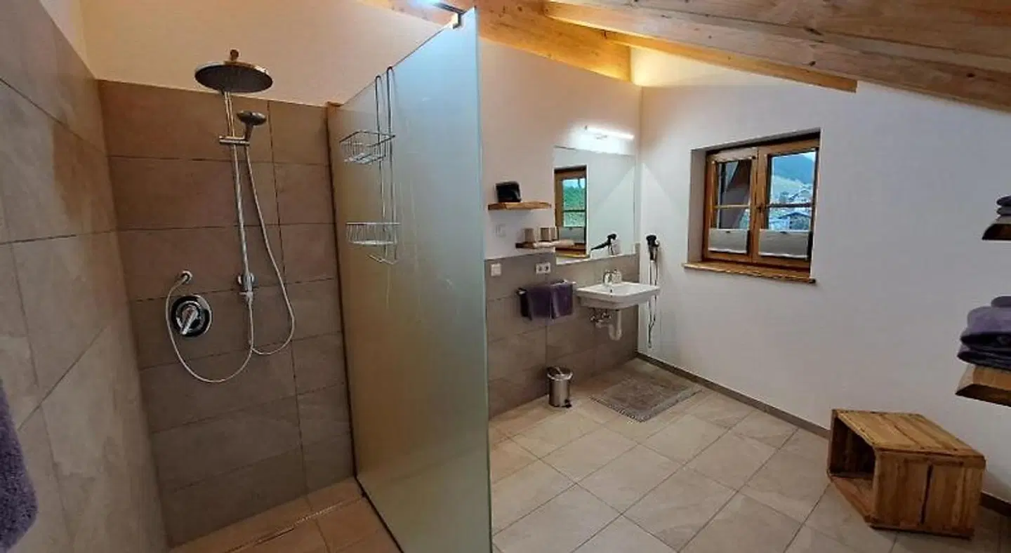 Haus Schröfler Badezimmer