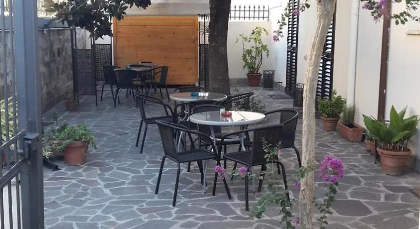 Florence Stadium B&B Restaurant