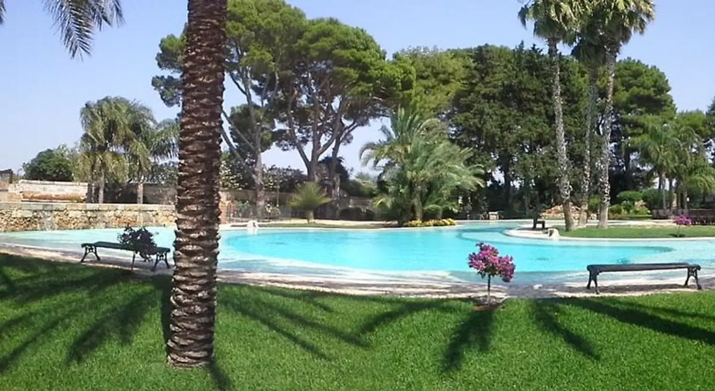 Relais Reggia Domizia OUTDOOR_POOL