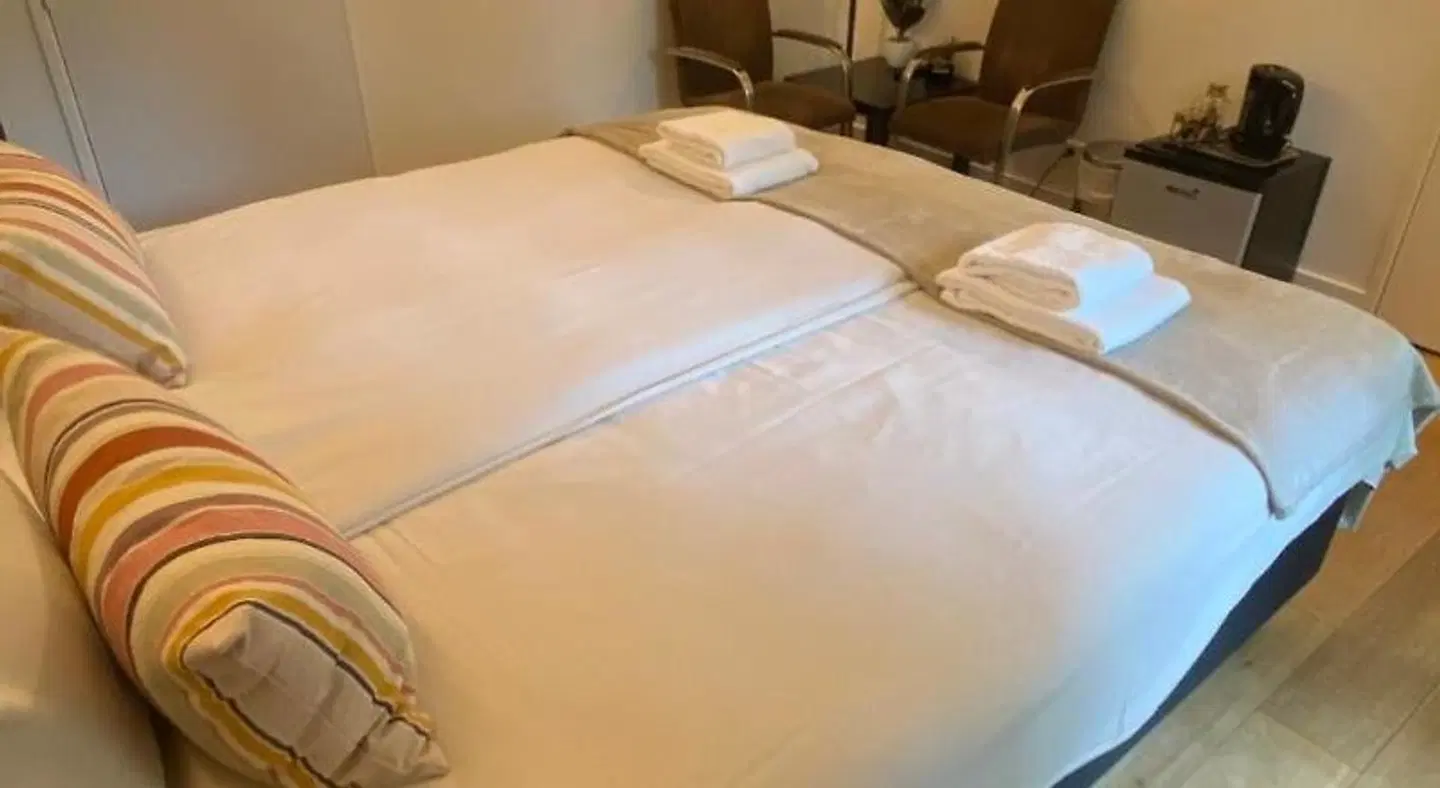 Hotel 1900 ROOM_EXAMPLE