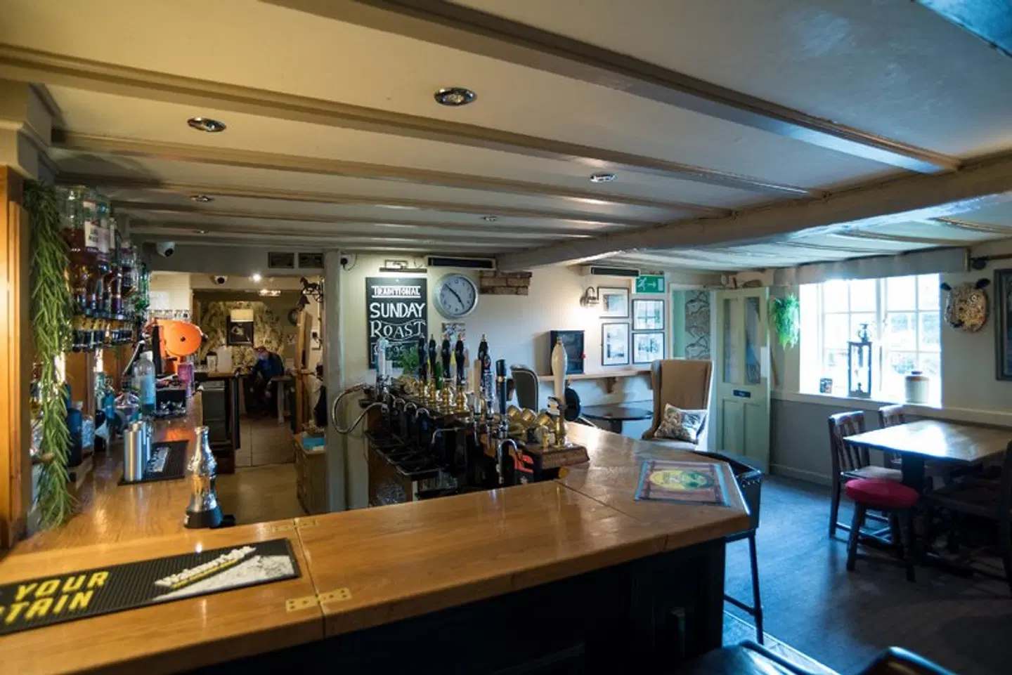 Jolly Brewers Bar