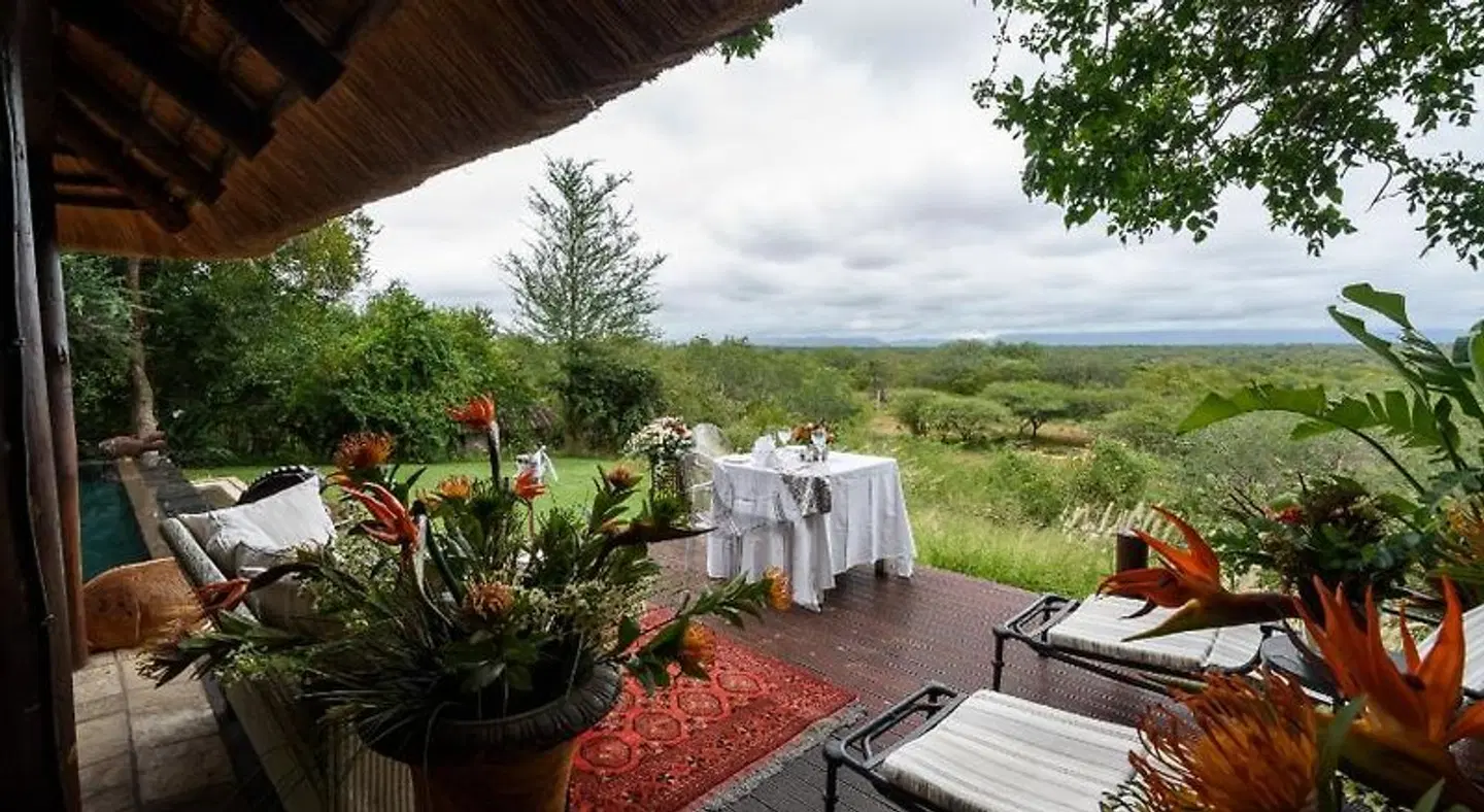 Khaya Ndlovu Safari Manor Terrasse