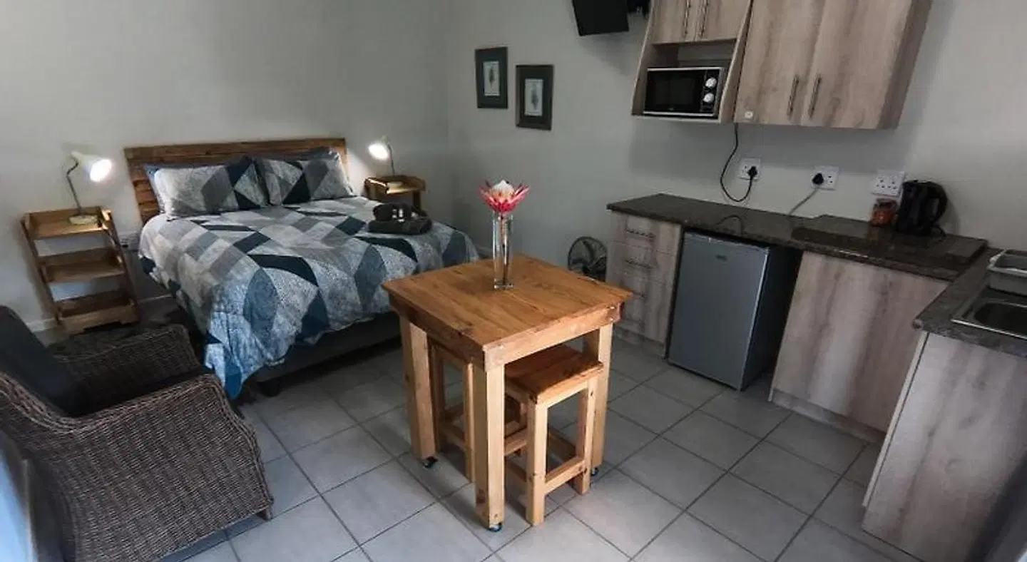 Mountain Breeze Log Cabins ROOM_EXAMPLE