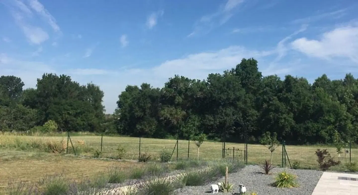 Logis De L'arceau Garten