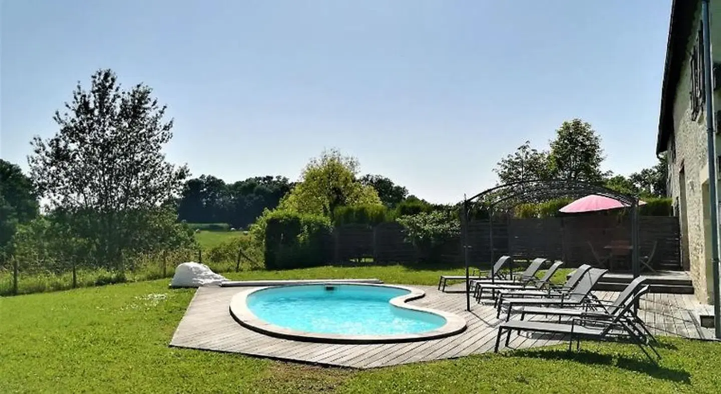 Domaine Du Grand Tourtre OUTDOOR_POOL