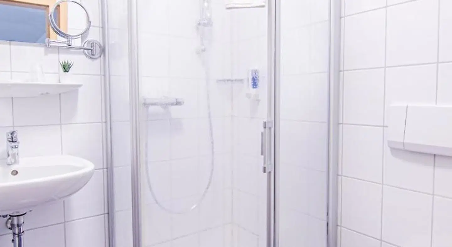 Hotel Blischke Badezimmer