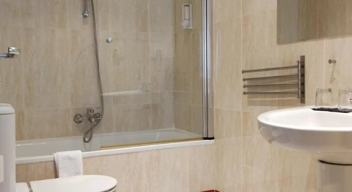 Cuéntame Badezimmer
