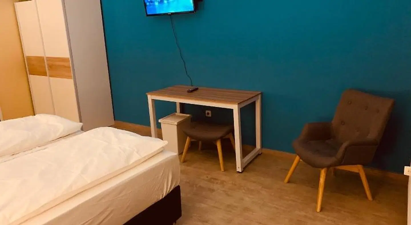 White Pearl Hostel ROOM_EXAMPLE