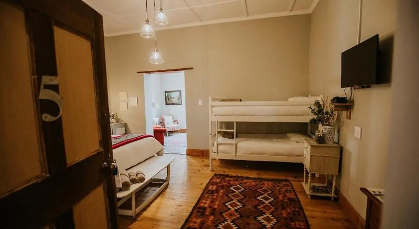 three birds country house ROOM_EXAMPLE