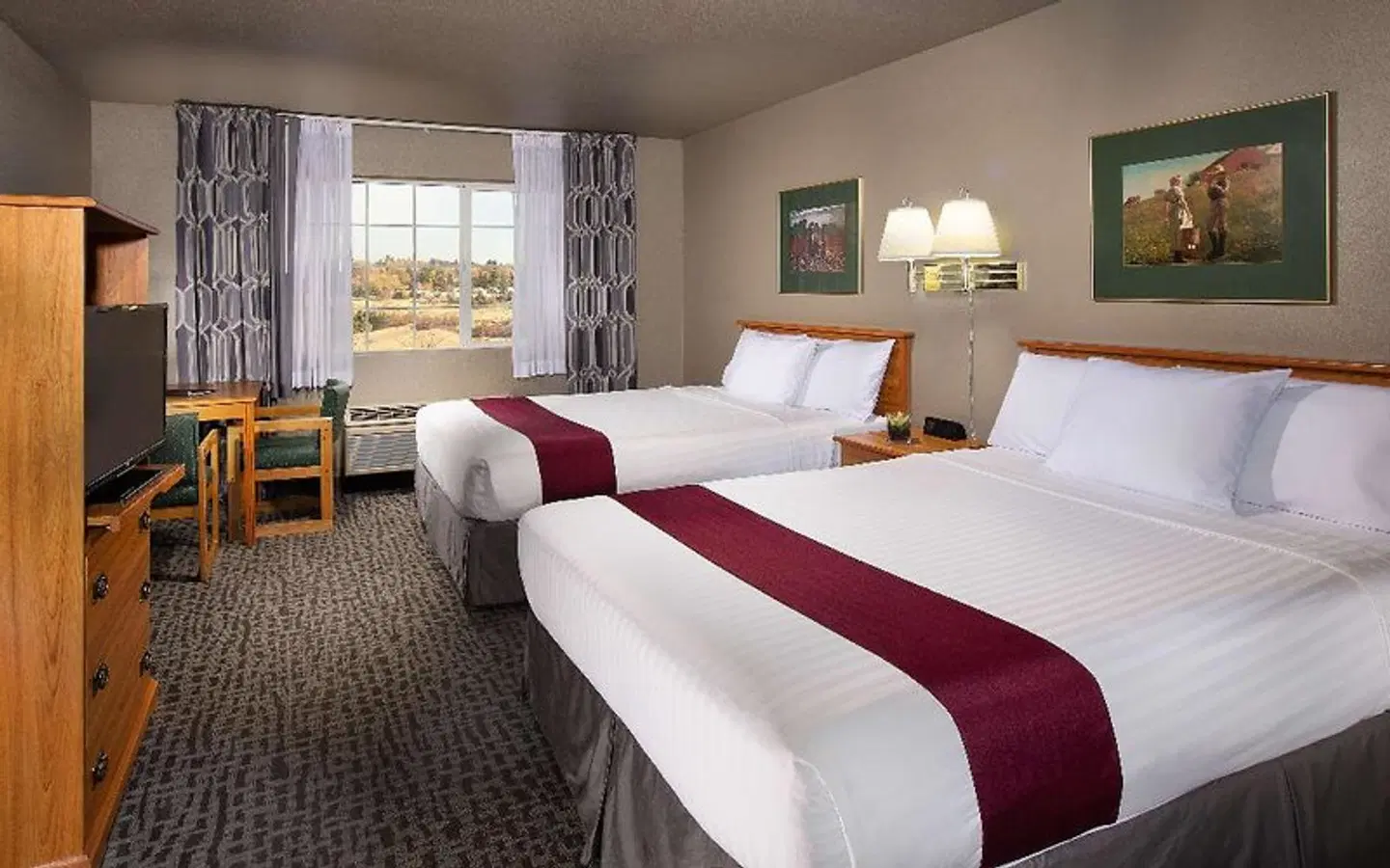 Coast Hilltop Inn ROOM_EXAMPLE