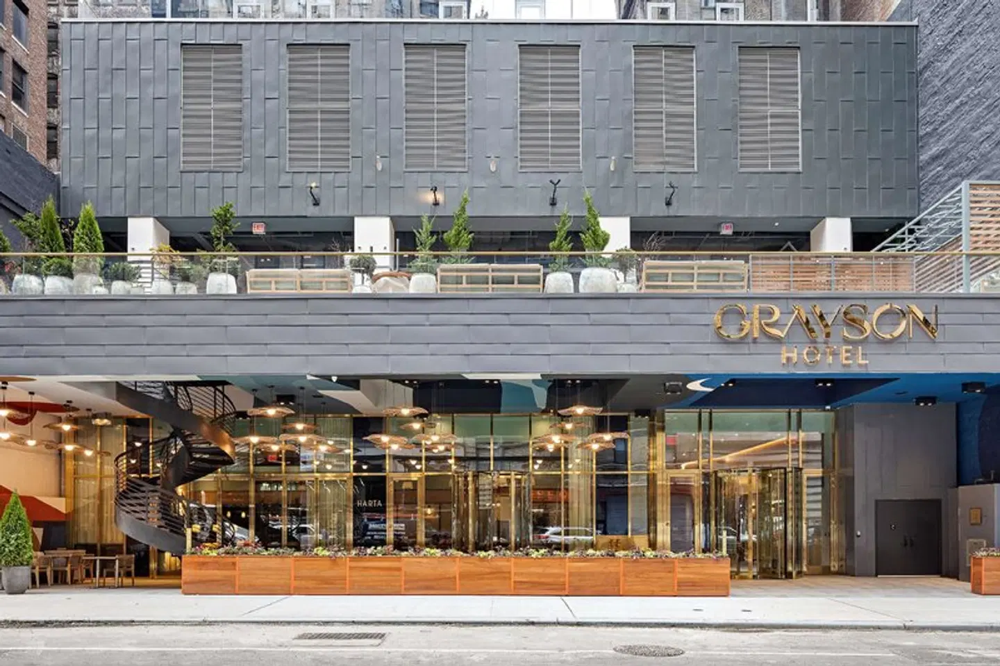 Grayson Hotel Bar