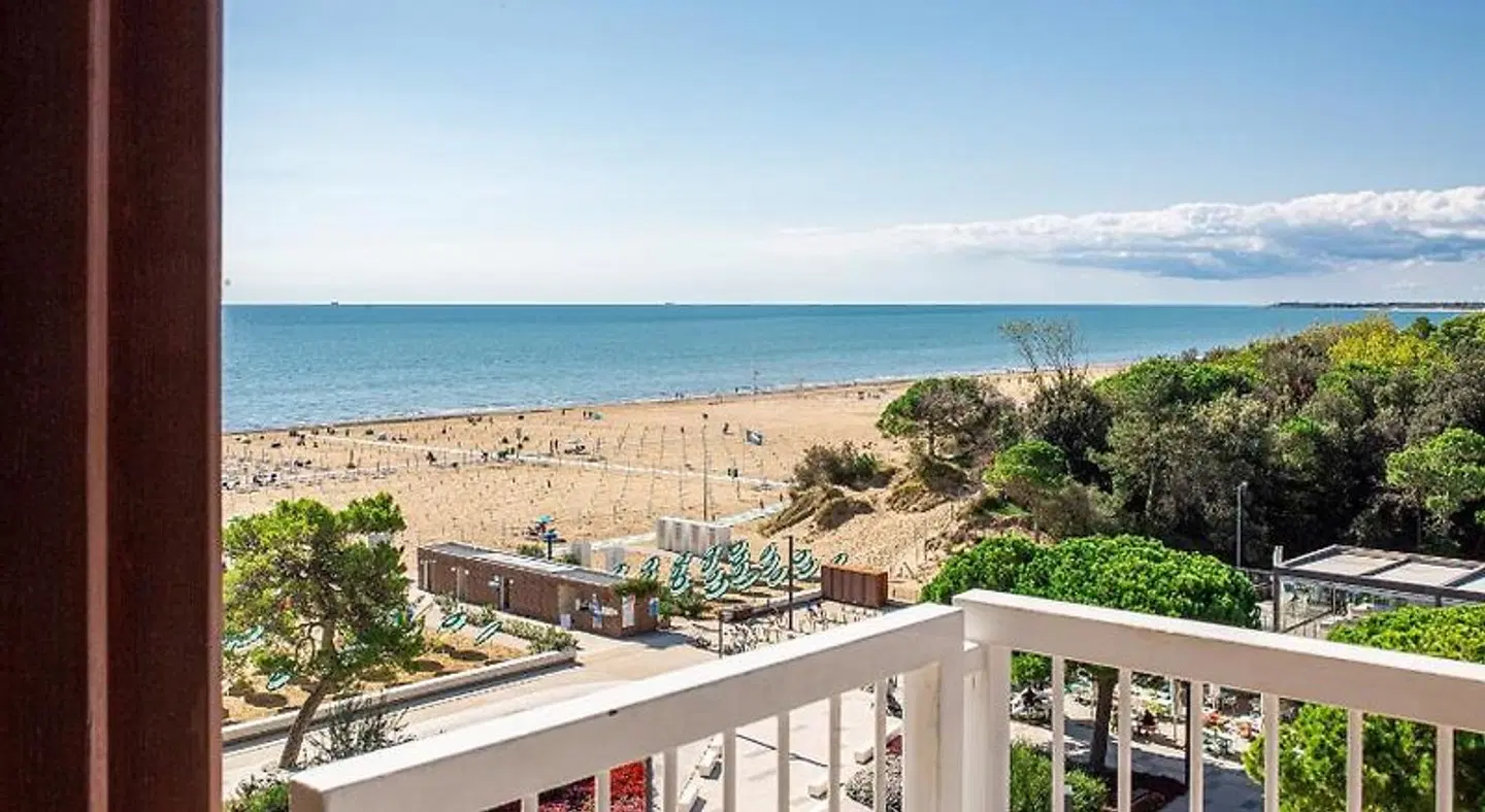 Atlantic Strand