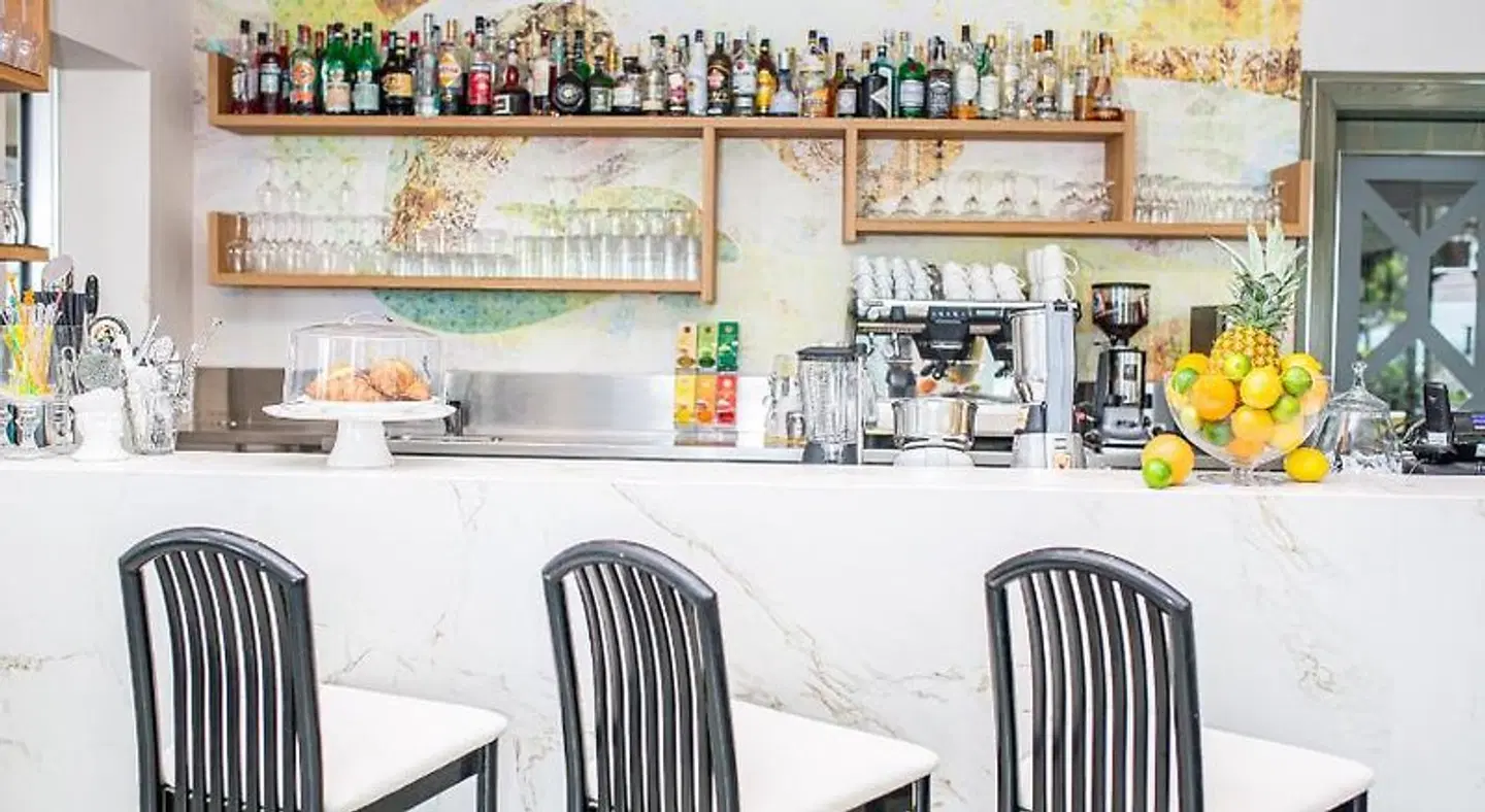 Atlantic Bar