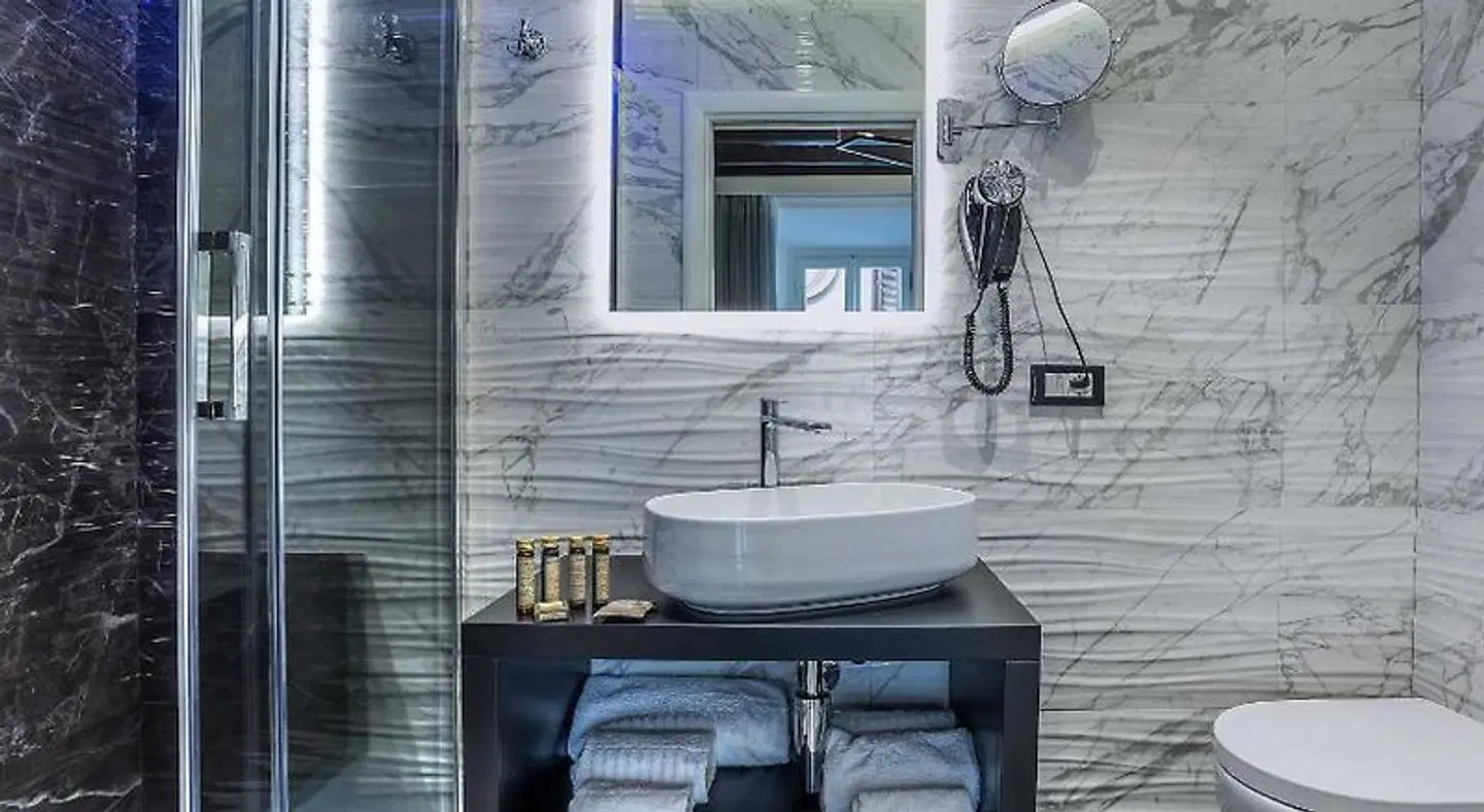 SPAGNA LUXURY'N TREVI Badezimmer