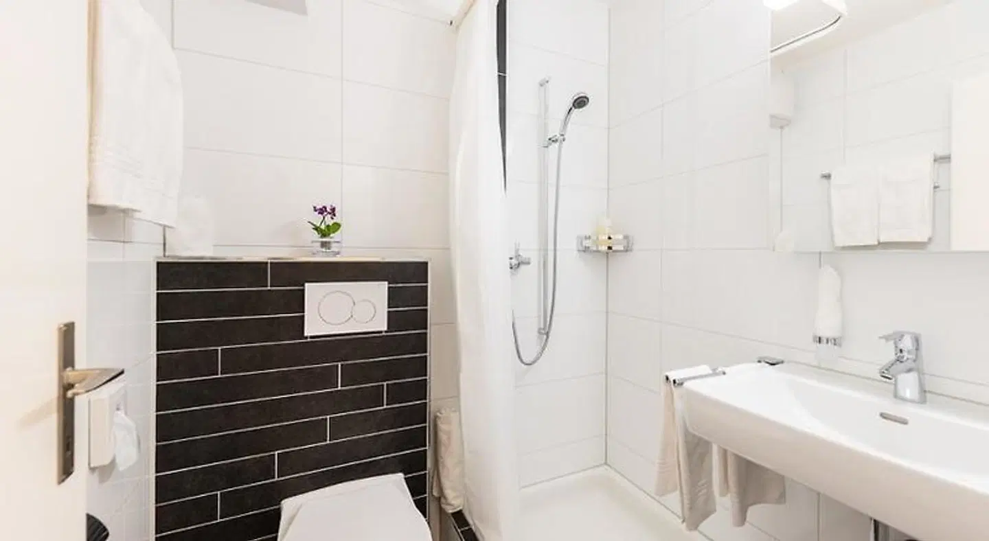 Noah Hotel Badezimmer