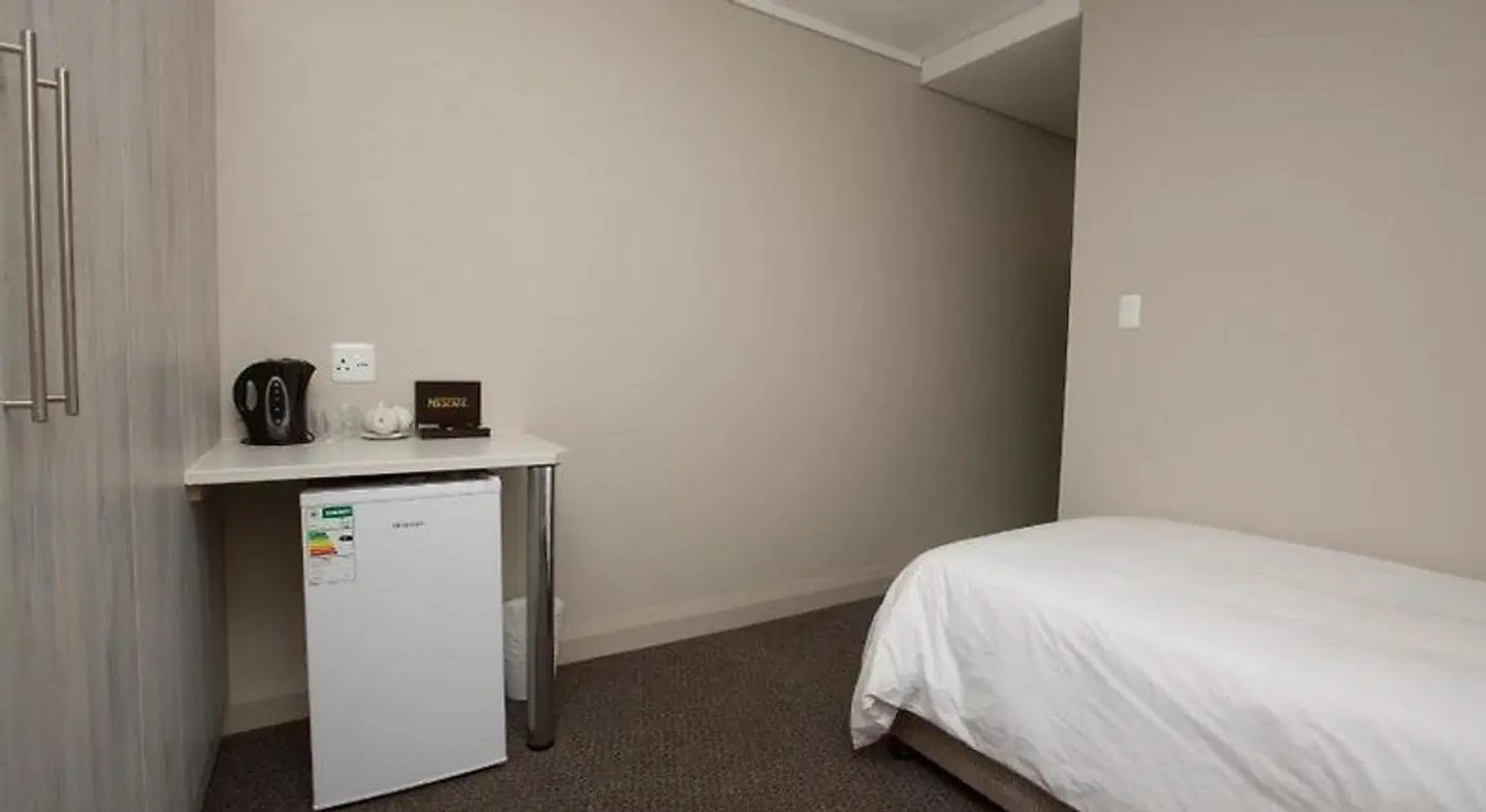 14 on Marine ROOM_EXAMPLE