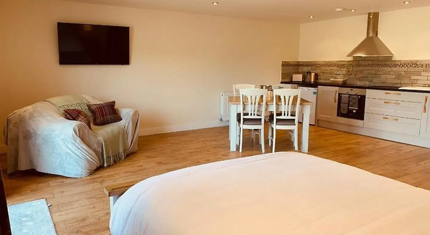 Plumptons Farm Holiday Lodges ROOM_EXAMPLE