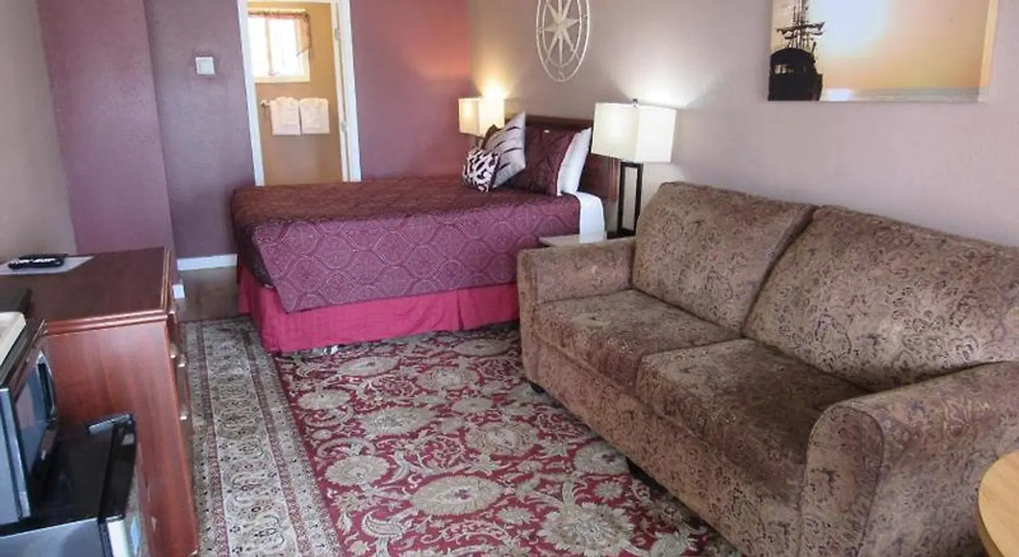 Captain Cook Inn ROOM_EXAMPLE