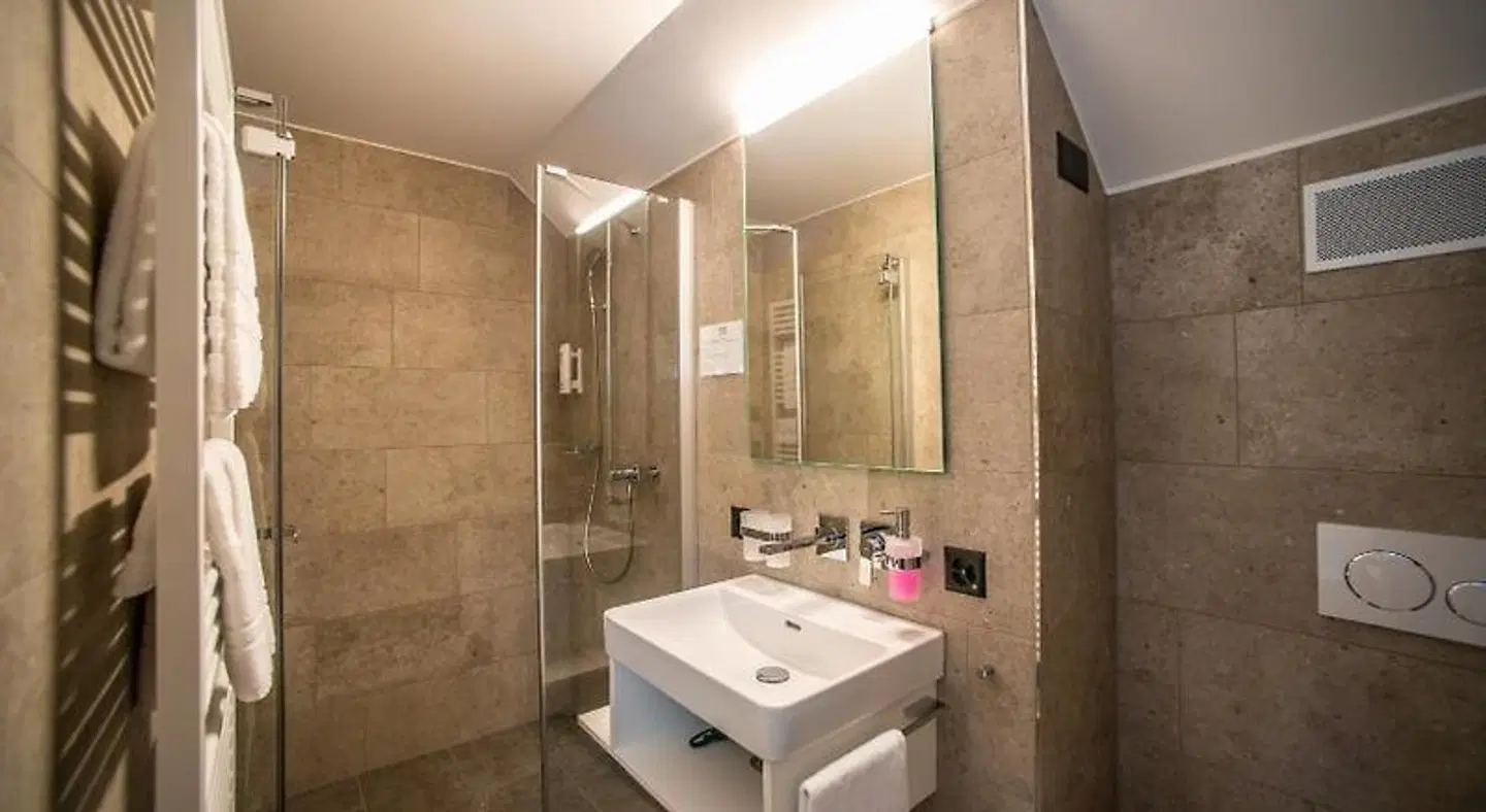 Rössli Tufertschwil Badezimmer