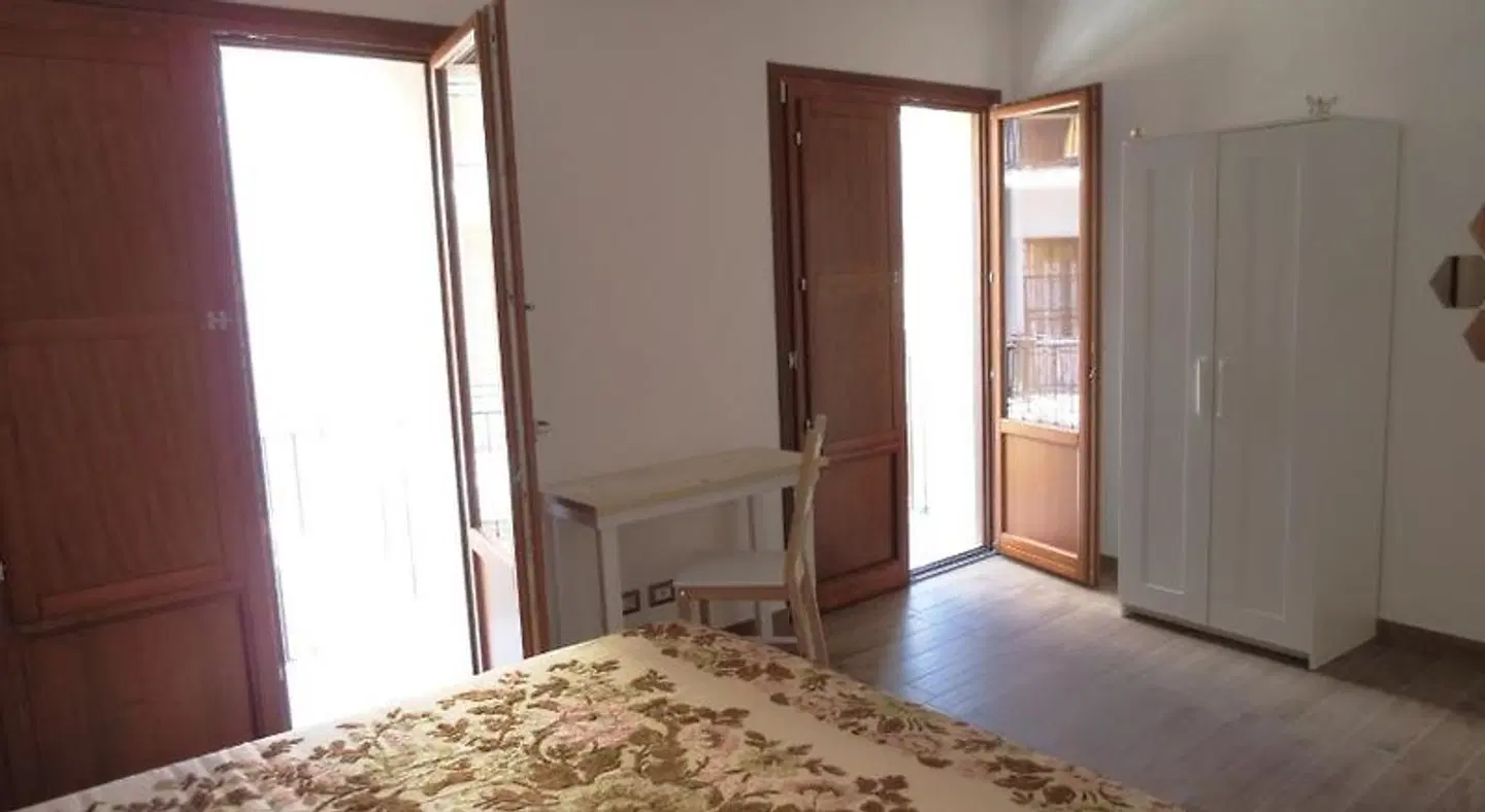 Vergilia ROOM_EXAMPLE