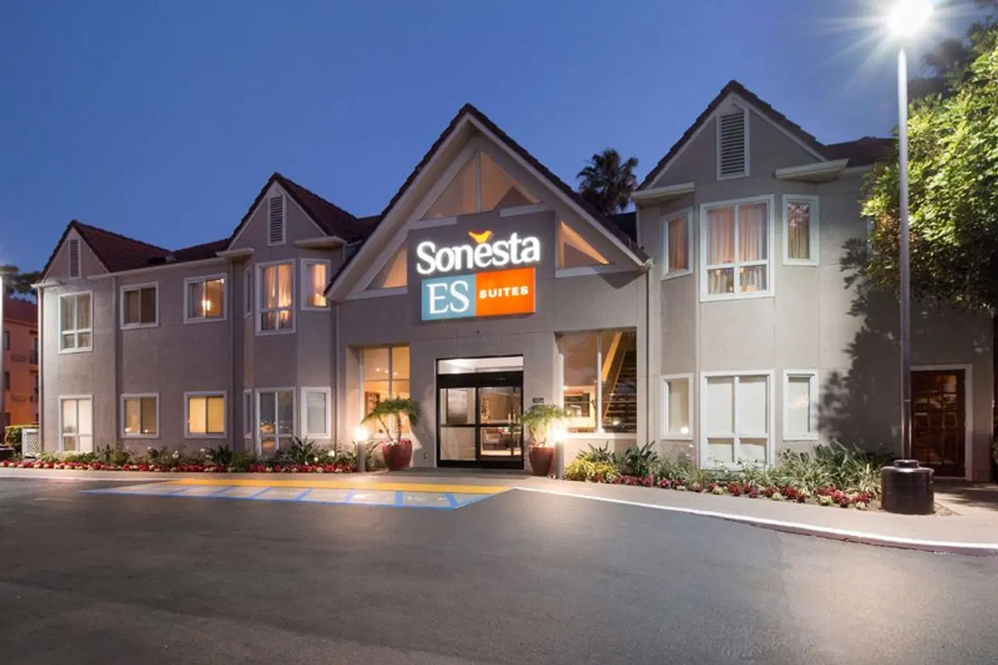 Sonesta ES Suites Huntington Beach Fountain Valley EXTERIOR