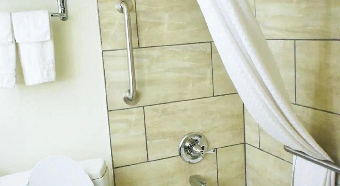 Knights Inn Page Badezimmer