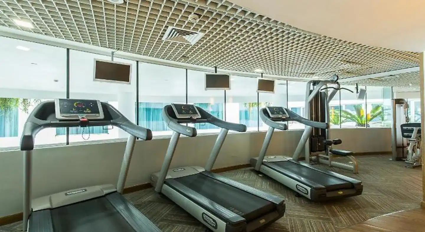 Village Hotel Changi by Far East Hospitality Sport und Entertainment