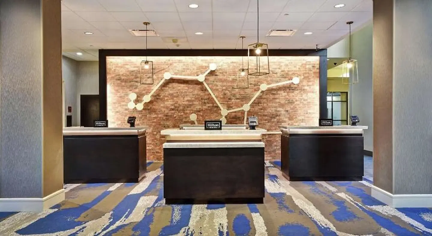Embassy Suites by Hilton Montgomery - Hotel & Conference Center ROOM_EXAMPLE