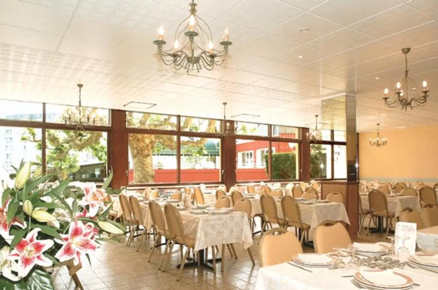 des Rosiers Restaurant