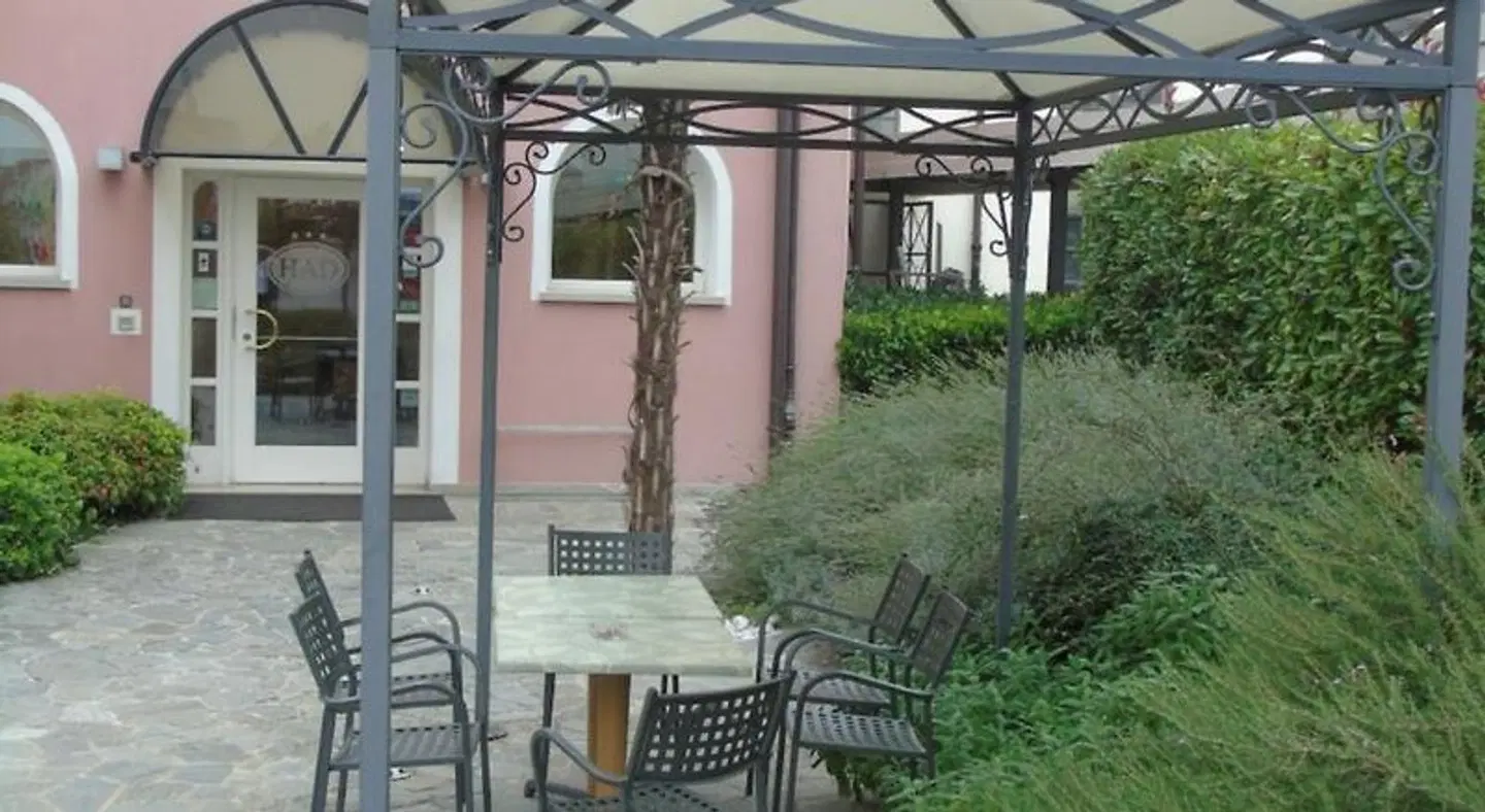 Ai Dogi Terrasse