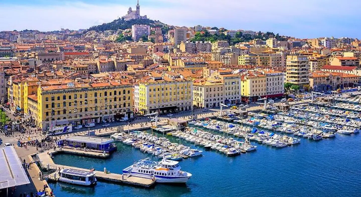 Campanile Marseille Est - Aubagne EXTERIOR