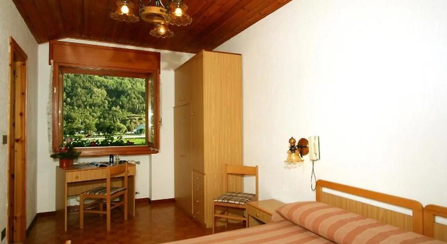 Edelweiss ROOM_EXAMPLE