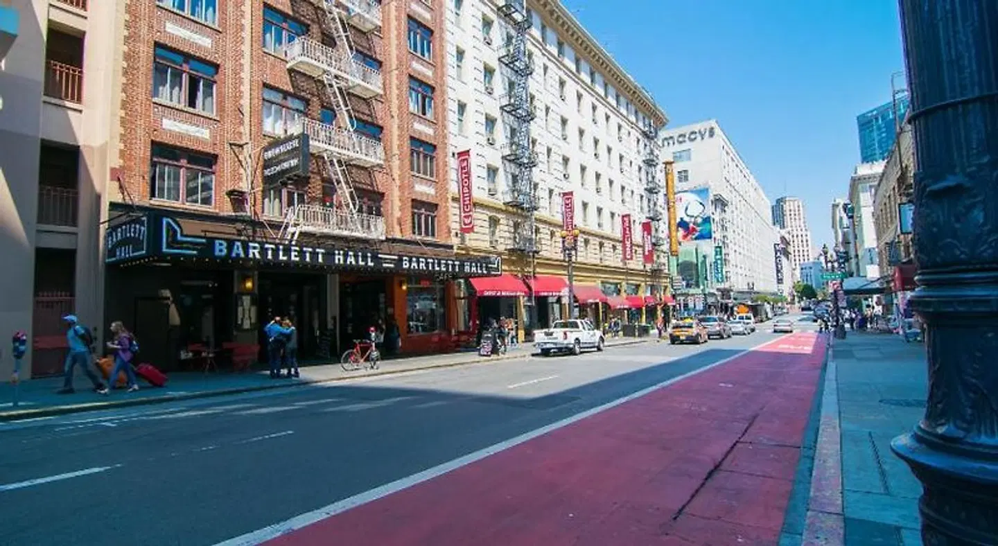 The Bartlett Hotel and Guesthouse EXTERIOR
