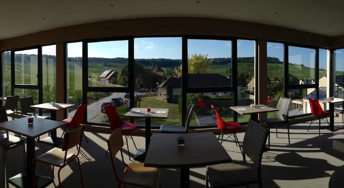 Dans les Vignes Restaurant
