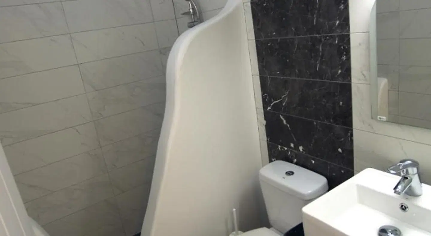 Amarain Luxury Suites Badezimmer