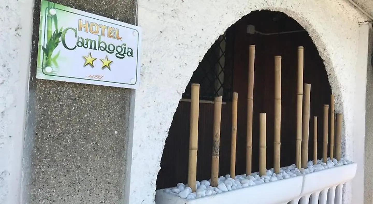Hotel Cambogia EXTERIOR