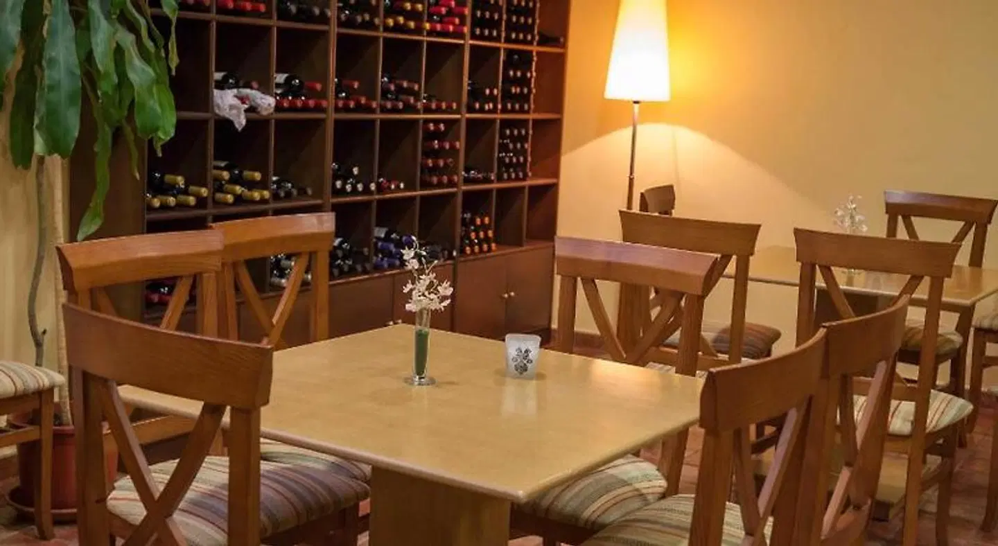 La Plazuela Bar