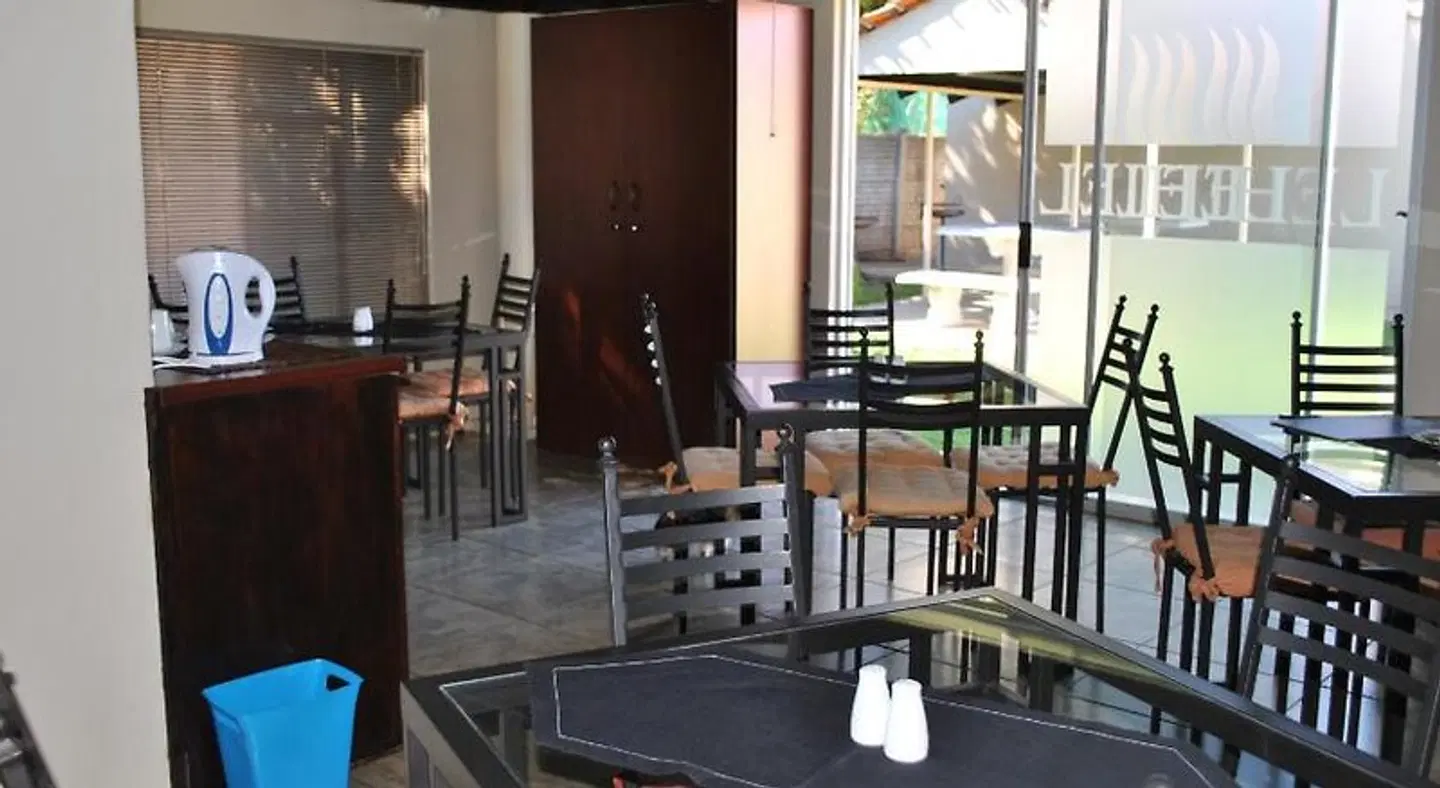 LeHiel Guesthouse Restaurant