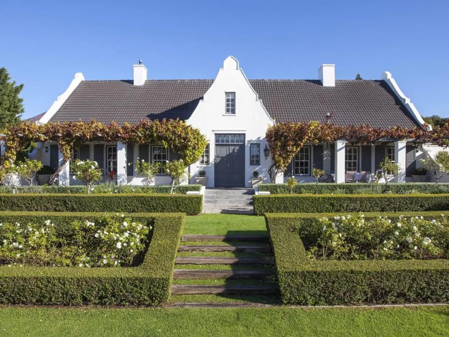 14 on Klein Constantia Garten