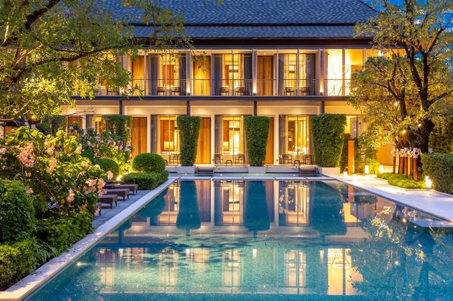 Villa Deva Resort And Hotel Bangkok OUTDOOR_POOL