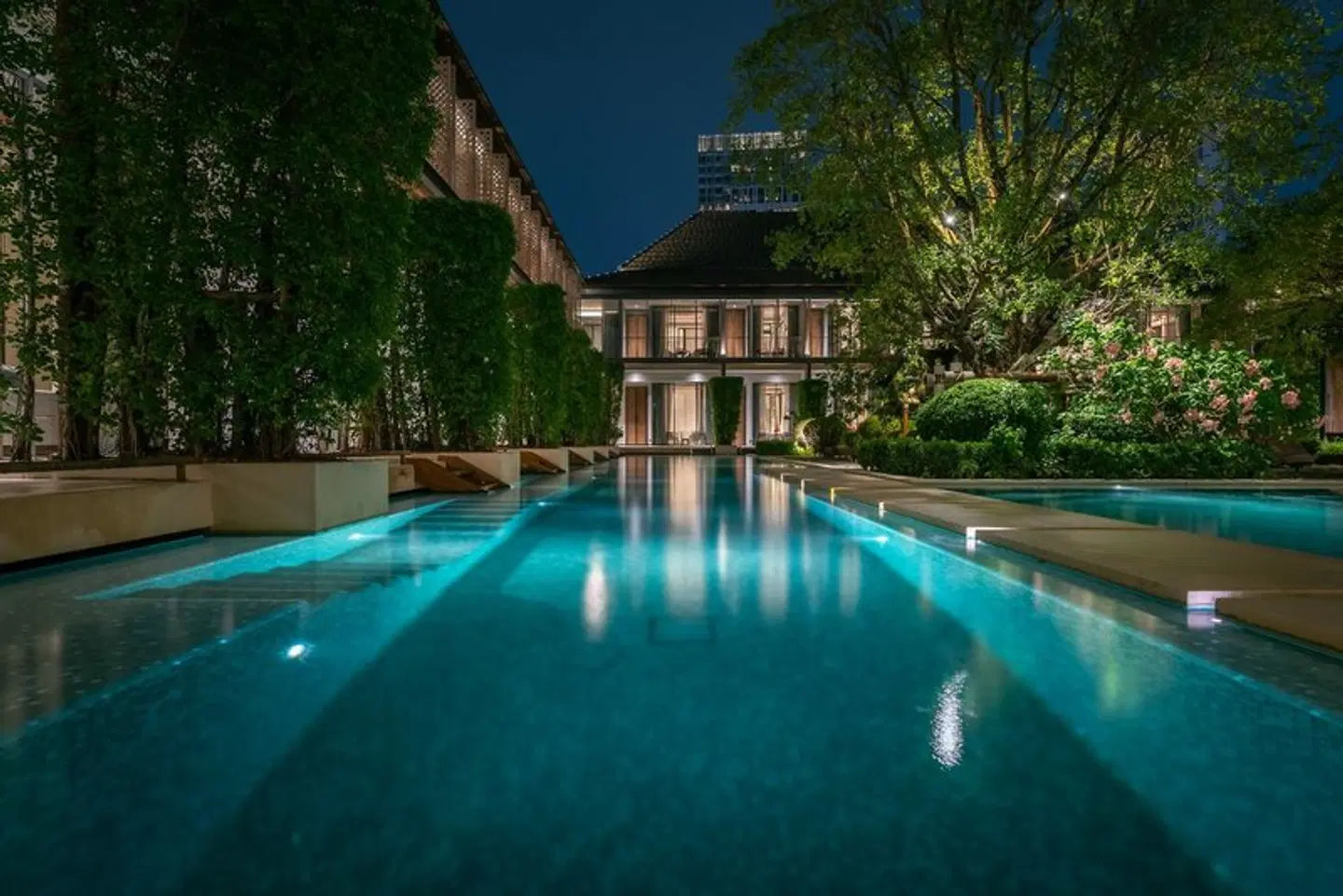 Villa Deva Resort And Hotel Bangkok OUTDOOR_POOL