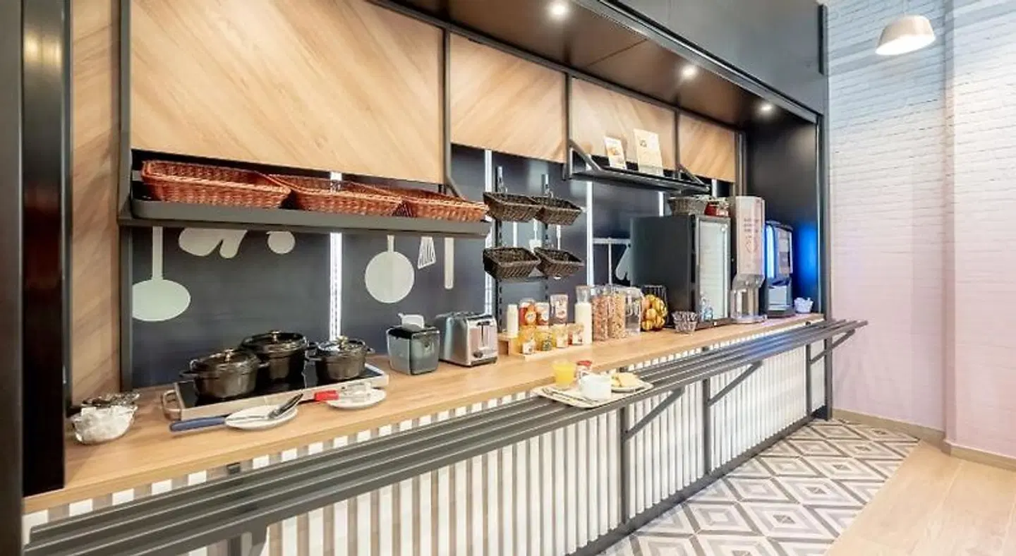 B&B Hotel Toulon Centre Gare Restaurant