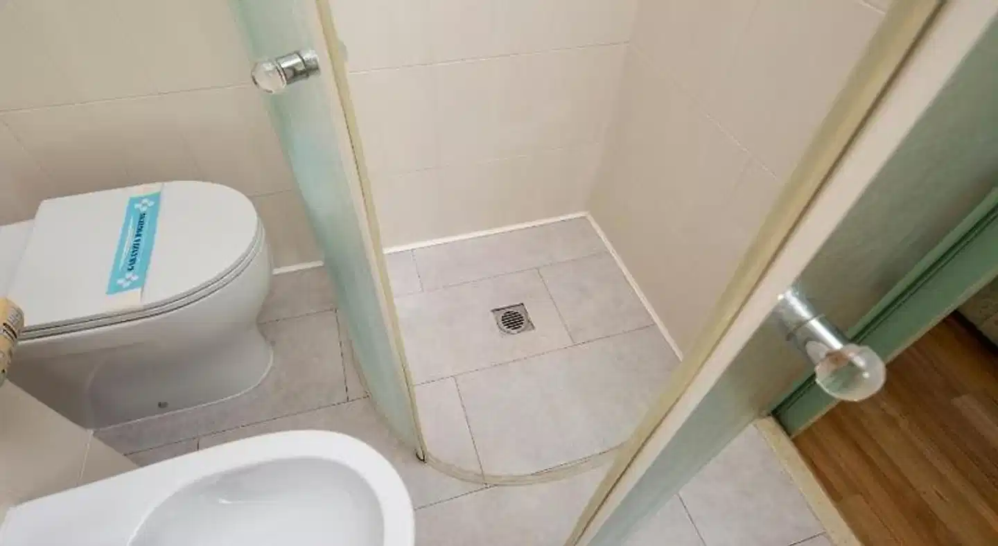 Hotel Des Nations Badezimmer