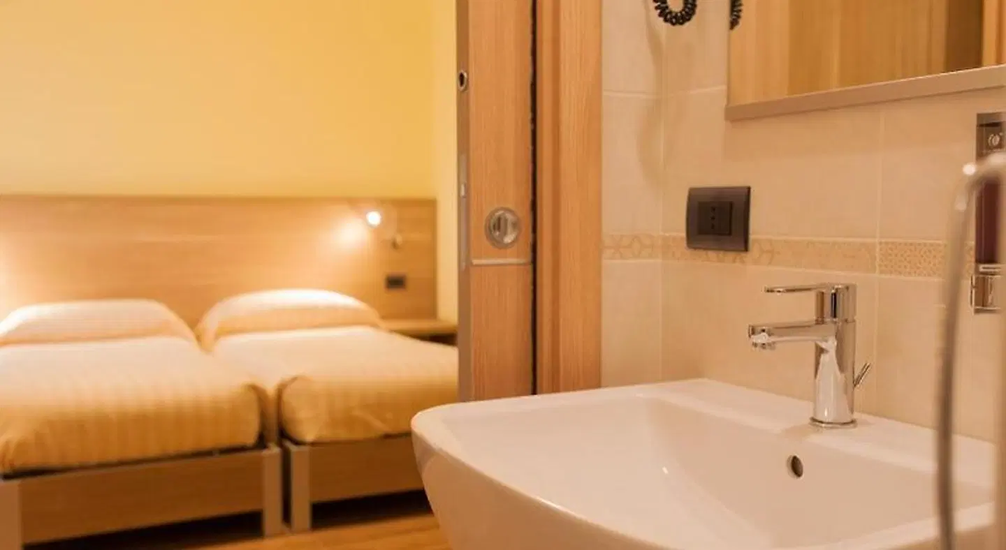 Hotel Ristorante Piccadilly Badezimmer