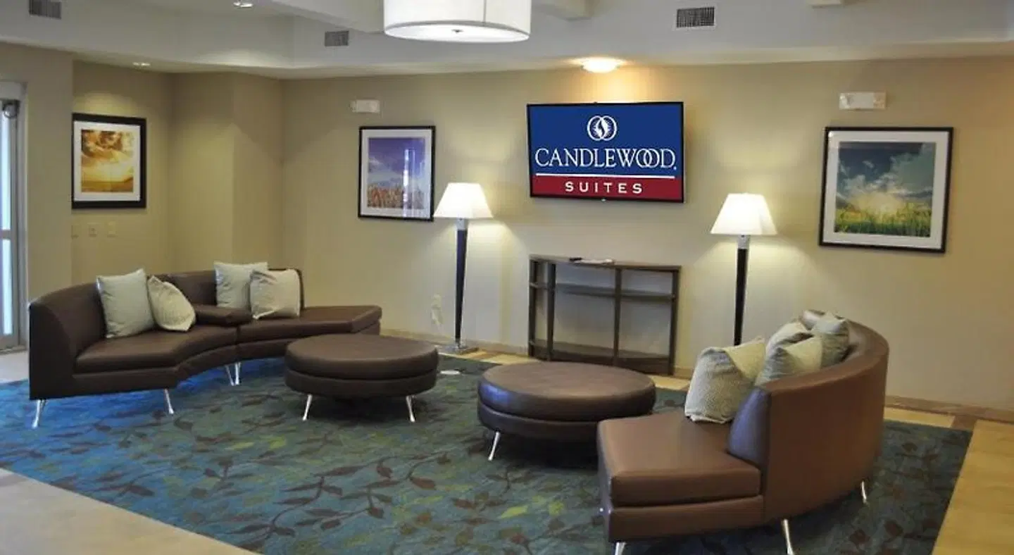 Candlewood Suites Bay City by IHG LOUNGE_LOBBY