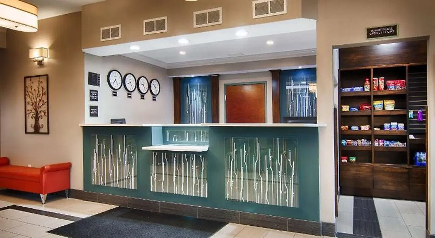 Best Western Inn & Suites Elkhart Hallenbad
