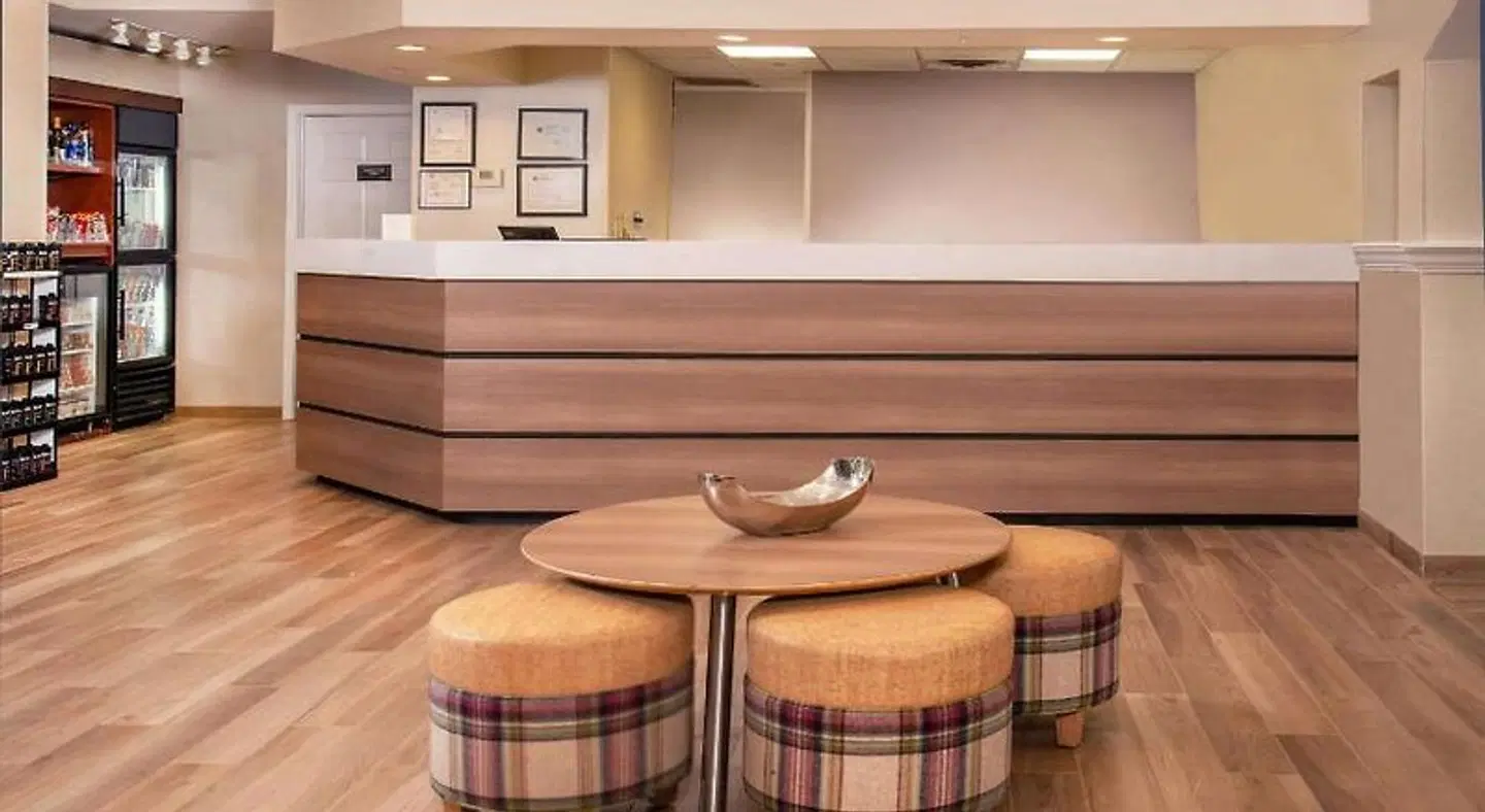 Sonesta ES Suites Baltimore BWI Airport LOUNGE_LOBBY